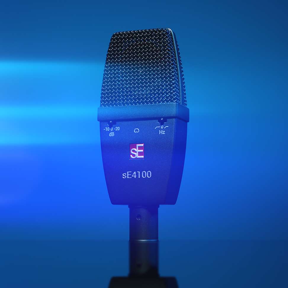 ヘッドホン Blue Microphones Satellite Premium White 81WtSyUQmLL._UF894,1000_QL80_.jpg